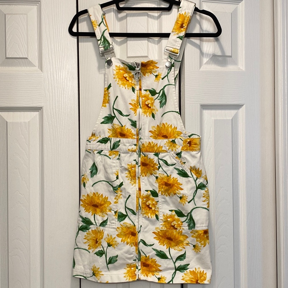 🌻Forever 21 Overall sunflower Dress